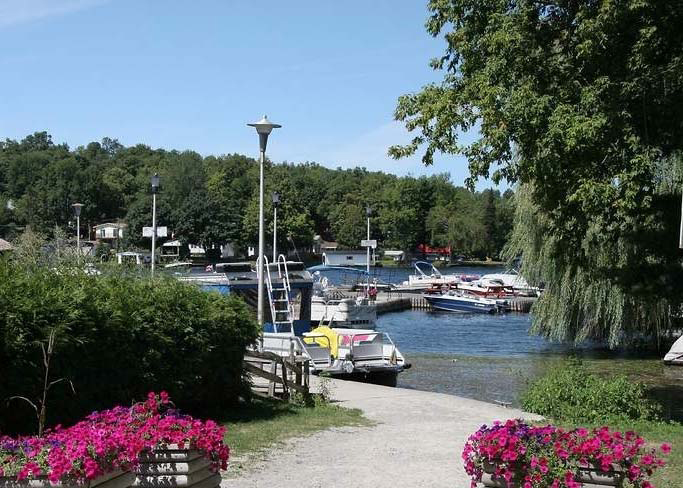 Friendly marinas