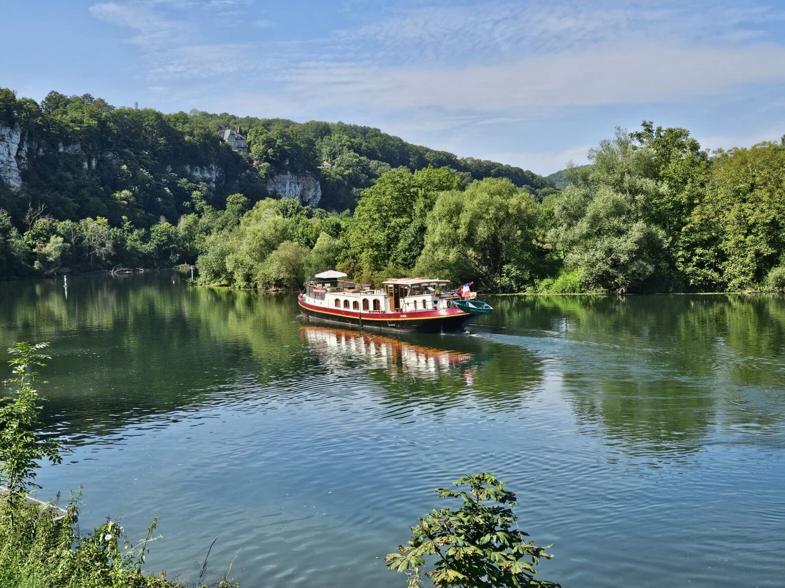Maïtena luxury barge cruises in France