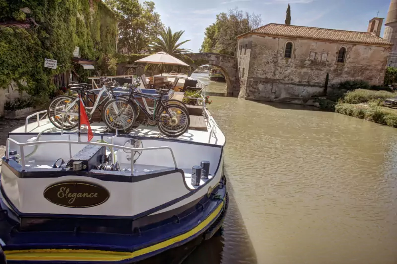 Moorings in Pont du Somail