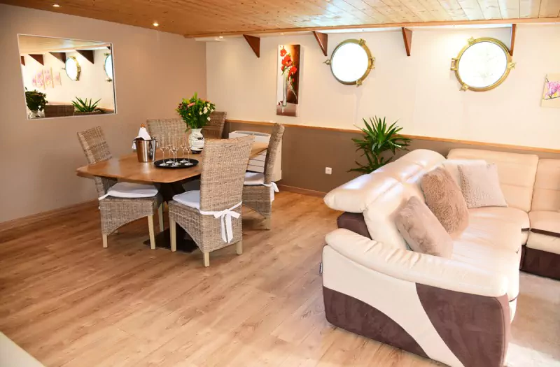 Lounge and dining area on the Magnolia barge