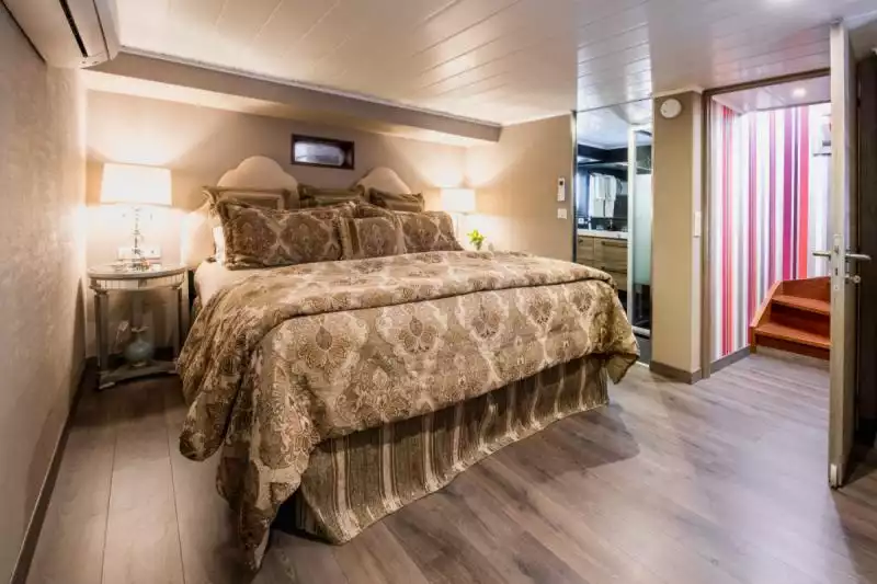 Luxury beds in each suite