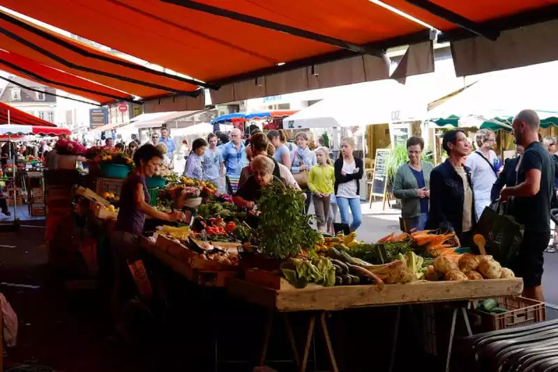 Outdoor market