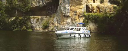 France Passion Plaisance self-drive rental boats