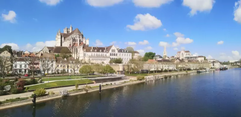 A Barge Cruise in Burgundy